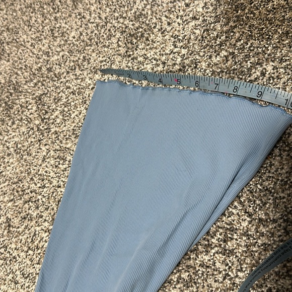 Outdoor Voices Bootcut/Wide Leg Yoga Pants - Picture 5 of 8